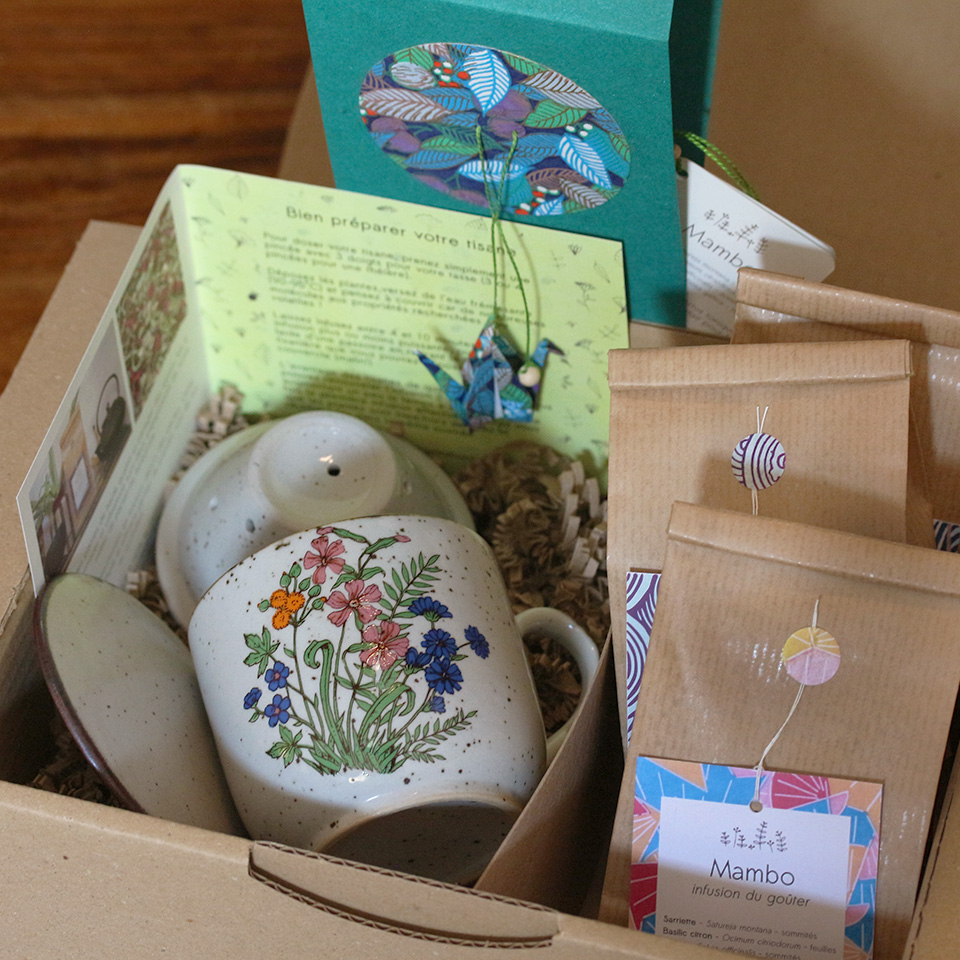 Coffret tisanière n°1 - Bouquet bleu, rose et orange