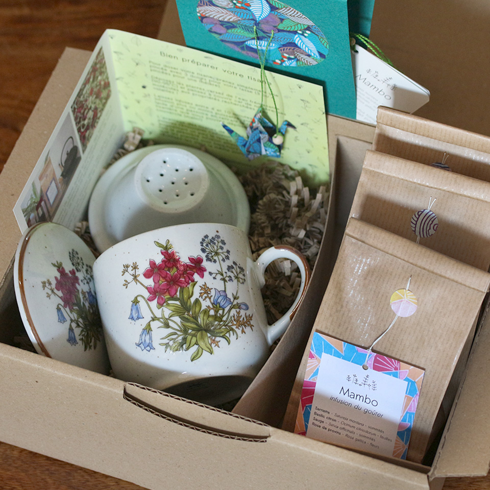 Coffret tisanière n°2 - Bouquet rose et bleu – Image 2